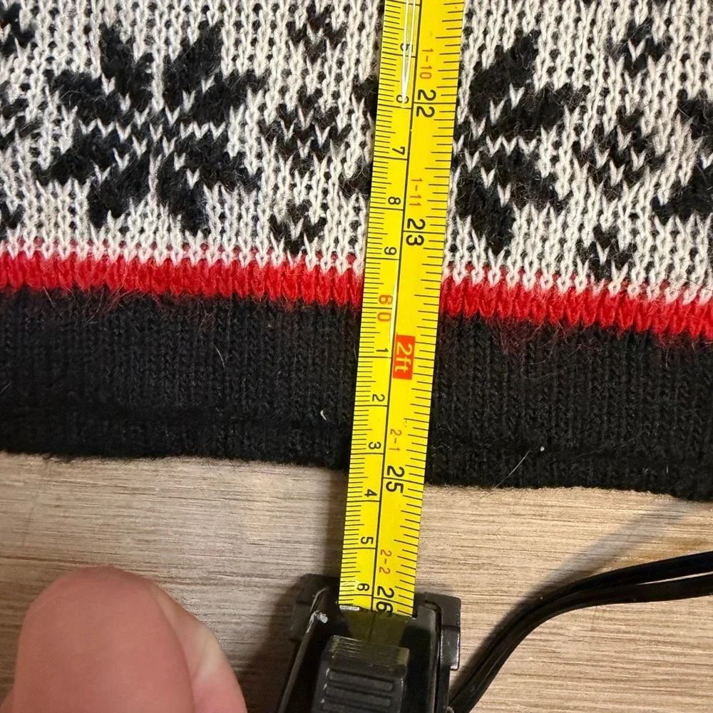 Vintage Spunky Nordic Sweater Black White Red Metal Clasp Made in USA Large
